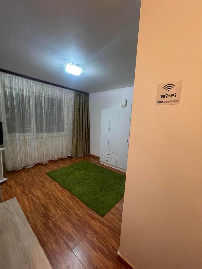 One Room Apartment Ptm Bükreş Dış mekan fotoğraf